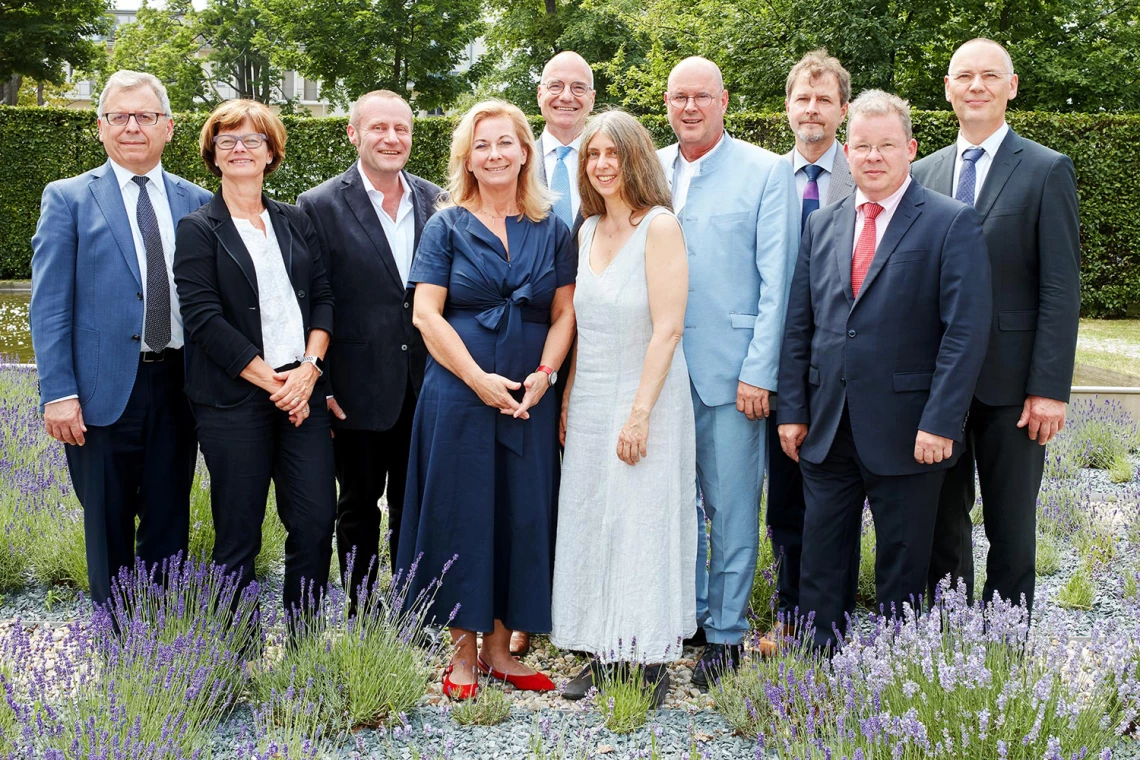 Gruppenfoto Vorstand SLÄK 2019-2023