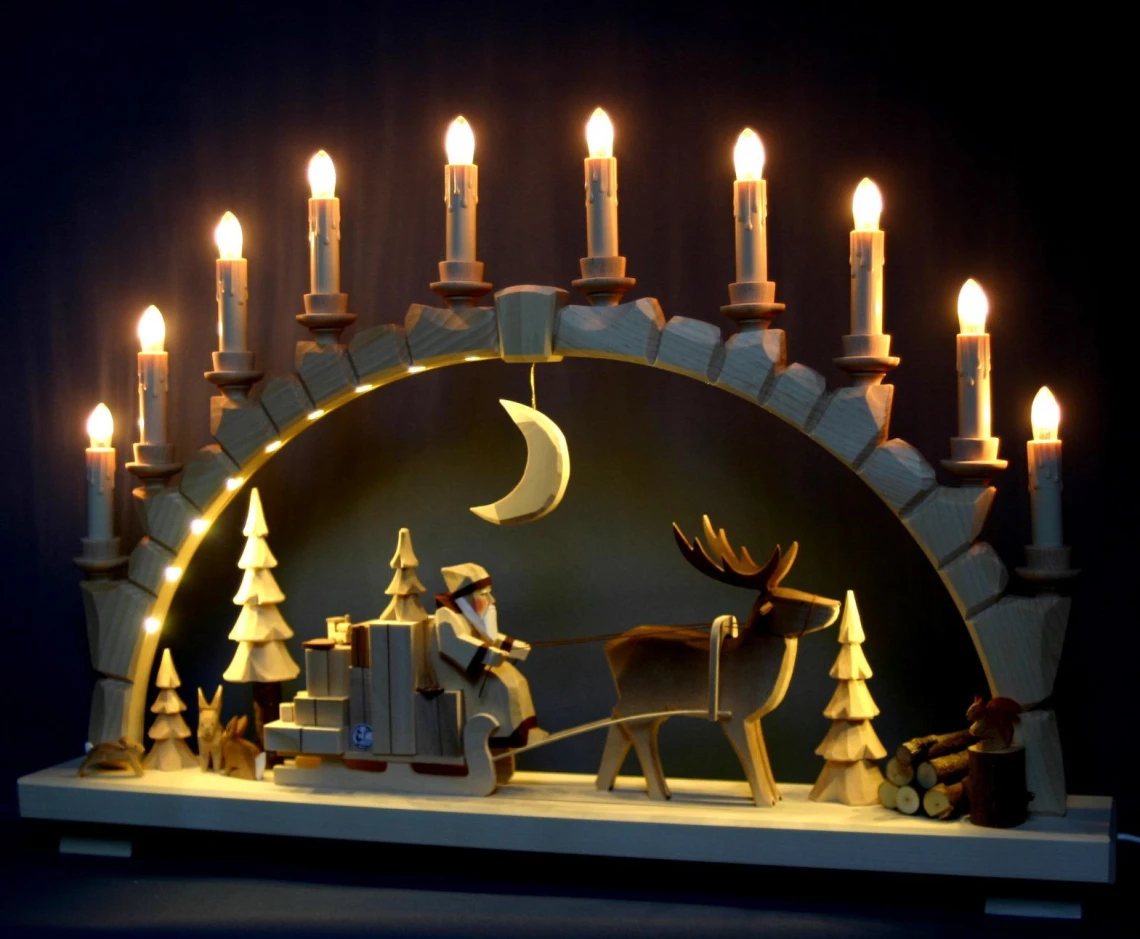 Großer Schwibbogen aus dem Erzgebirge -Weihnachtsmann mit Rentier-